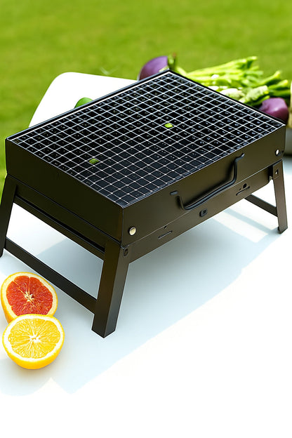 Portable charcoal BBQ grill for camping and outdoor cooking
